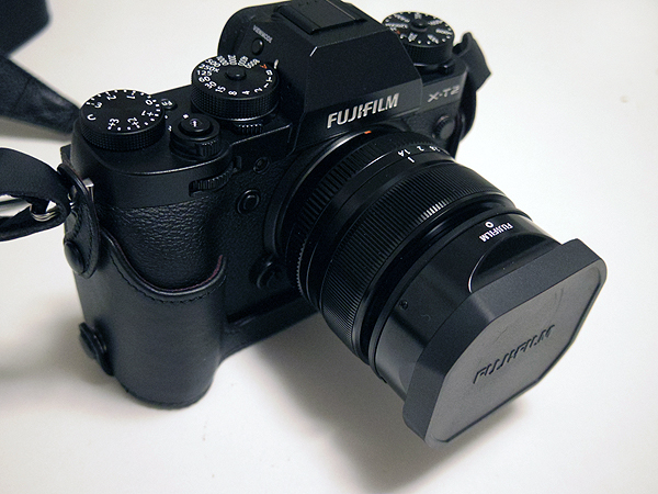 FUJIFILM 富士フイルム X-T2 ボディとアクセサリー-